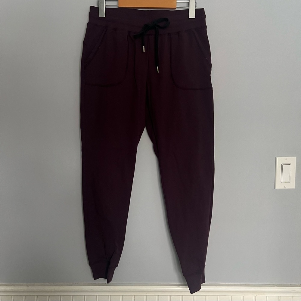 Zyia Active Plum Unwind Joggers Size Small - Picture 5 of 9